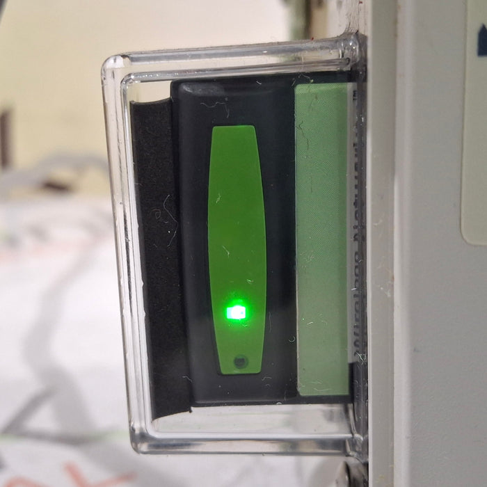 CareFusion Alaris 8015 Small Screen POC Infusion Pump