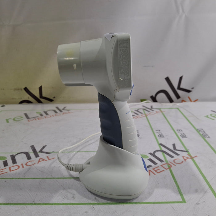 Neuroptics Inc. NPI-200 Pupillometer