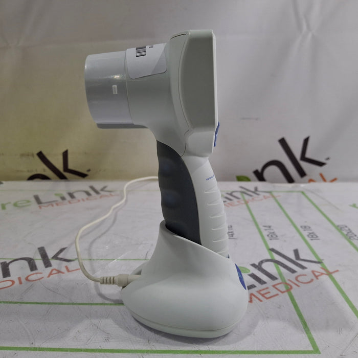 Neuroptics Inc. NPI-200 Pupillometer