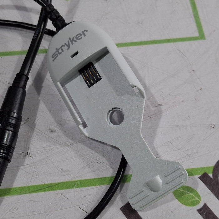 Stryker 0408-600 Flyte Helmet 0.47Kg & 0408-800-300 Power Cord