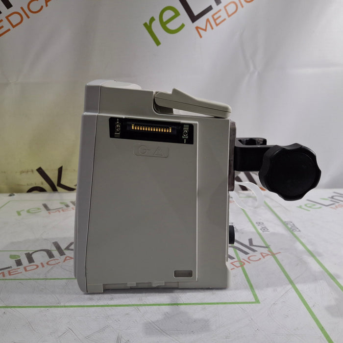 CareFusion Alaris 8015 Large Screen POC Infusion Pump