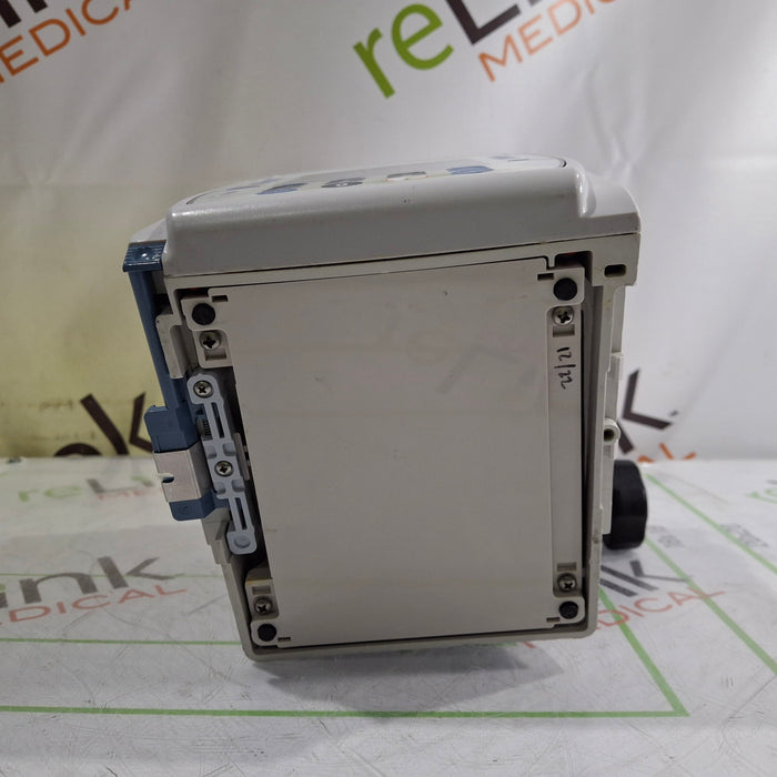 CareFusion Alaris 8015 Large Screen POC Infusion Pump