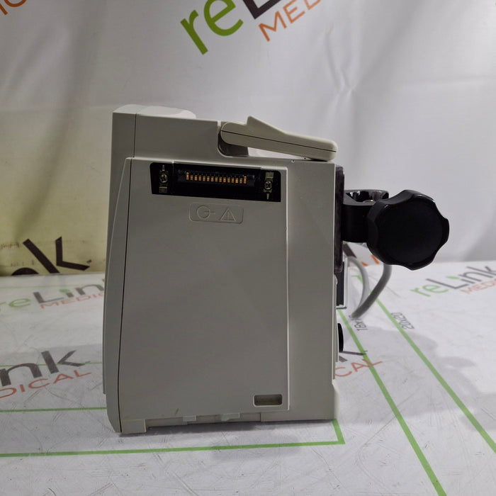 CareFusion Alaris 8015 Small Screen POC Infusion Pump
