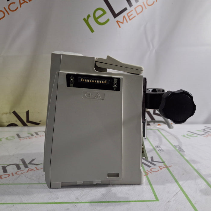CareFusion Alaris 8015 Small Screen POC Infusion Pump