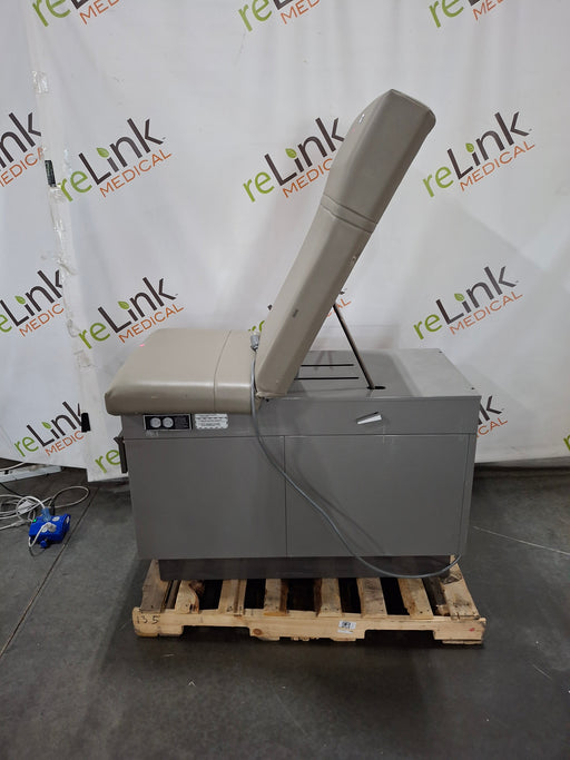 Midmark Midmark Ritter 100 Exam Table Exam Chairs / Tables reLink Online