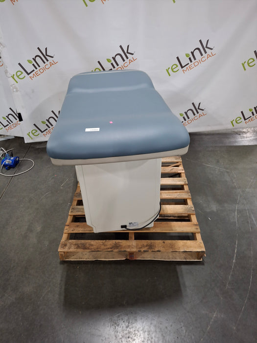 Midmark Ritter 204 Exam Table