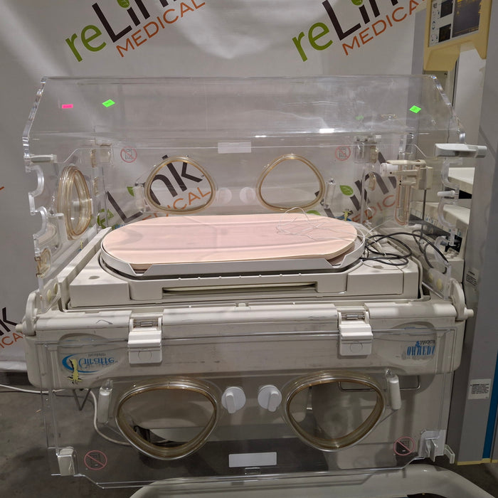 Datex-Ohmeda Giraffe Infant Incubator
