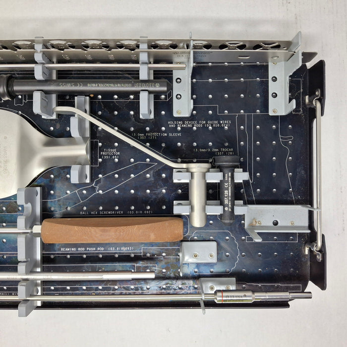 Synthes, Inc. Retrograde/Antegrade Femoral Nail EX Instrument Set