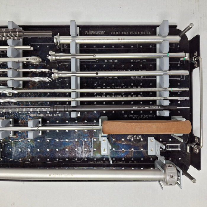 Synthes, Inc. Retrograde/Antegrade Femoral Nail EX Instrument Set