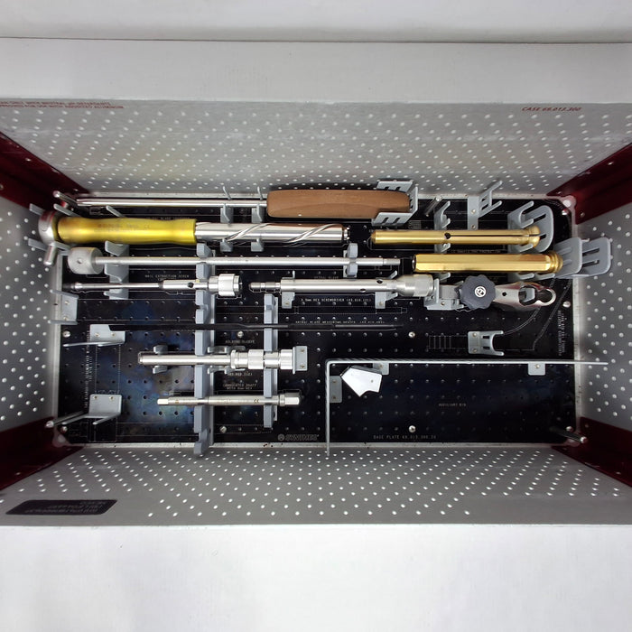 Synthes, Inc. Retrograde/Antegrade Femoral Nail EX Instrument Set