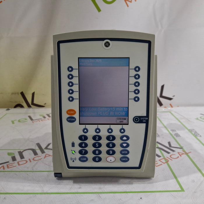 CareFusion Alaris 8015 Small Screen POC Infusion Pump