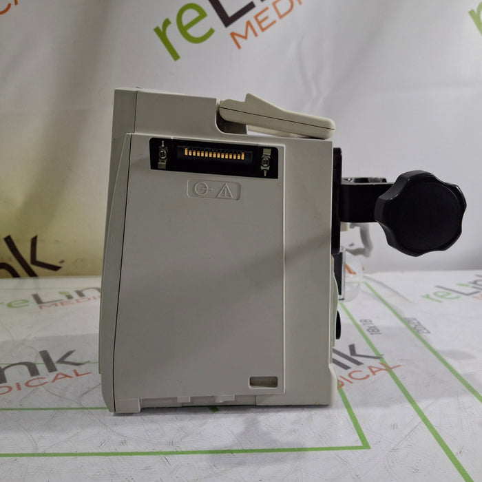 CareFusion Alaris 8015 Small Screen POC Infusion Pump