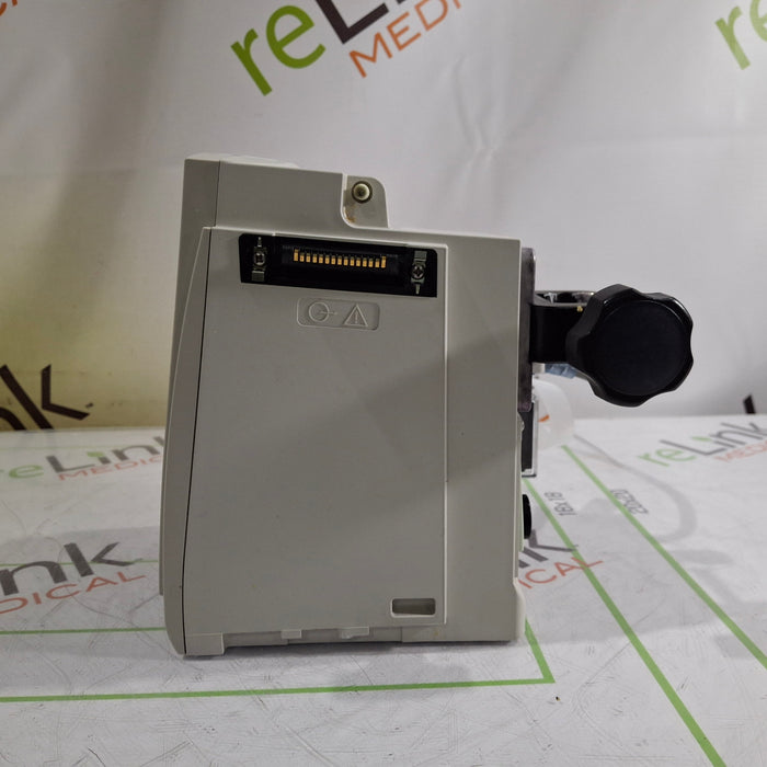 CareFusion Alaris 8015 Small Screen POC Infusion Pump
