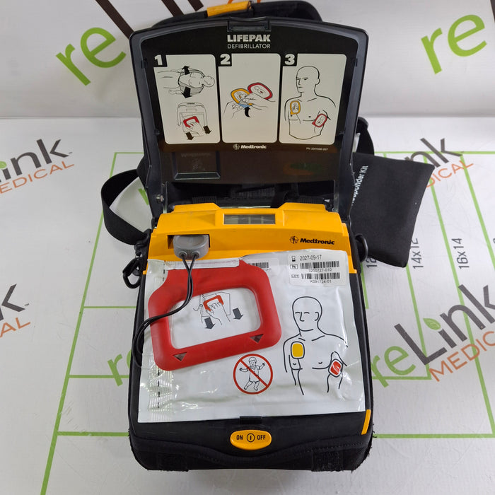 Medtronic LifePak CR Plus Defibrillator