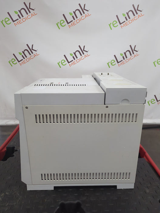 Agilent 6890N Gas Chromatograph