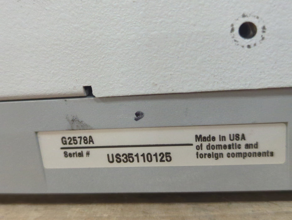 Agilent 6890N Gas Chromatograph