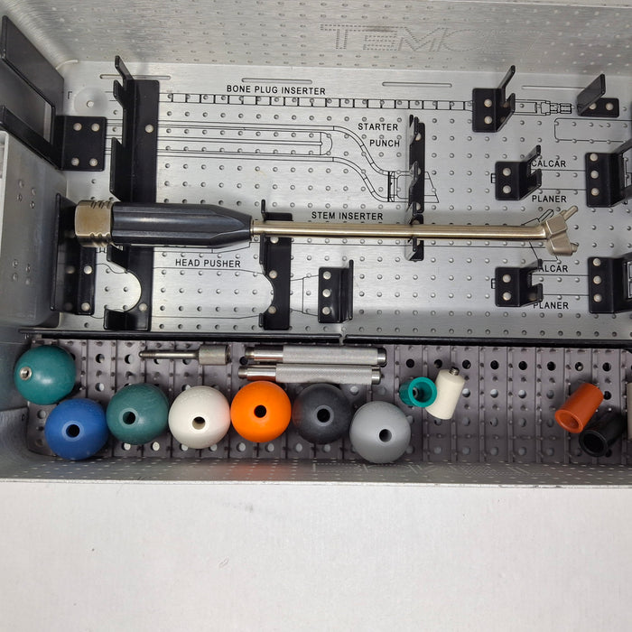Biomet, Inc. Echo Bi-Metric Hip System