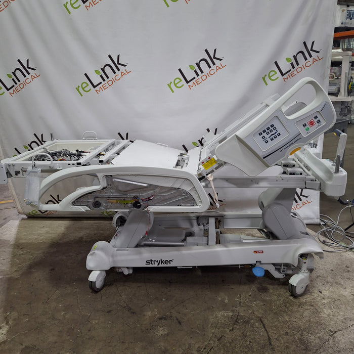 Stryker InTouch 2141 Critical Care Hospital Bed