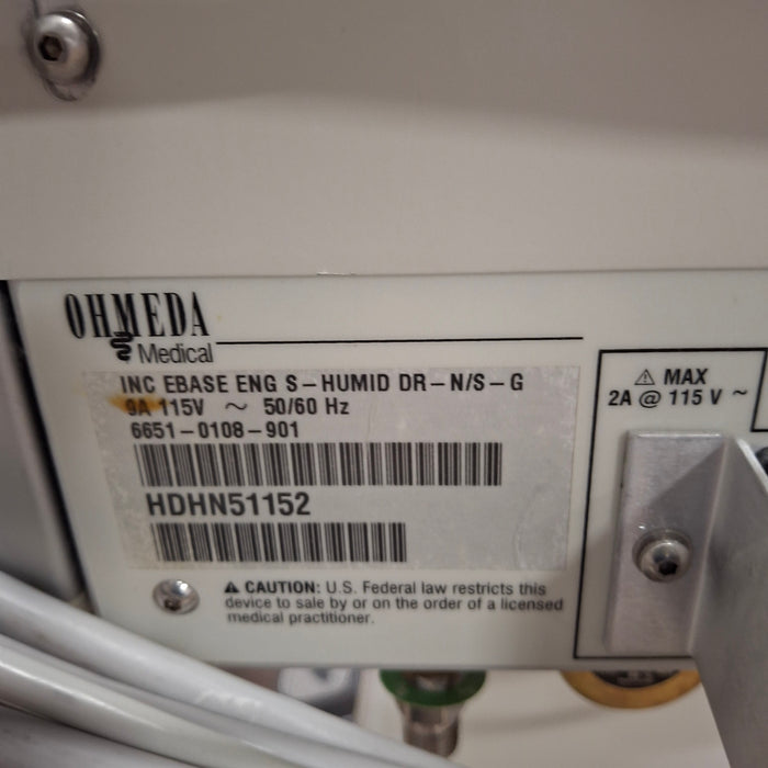 Datex-Ohmeda Giraffe Infant Incubator