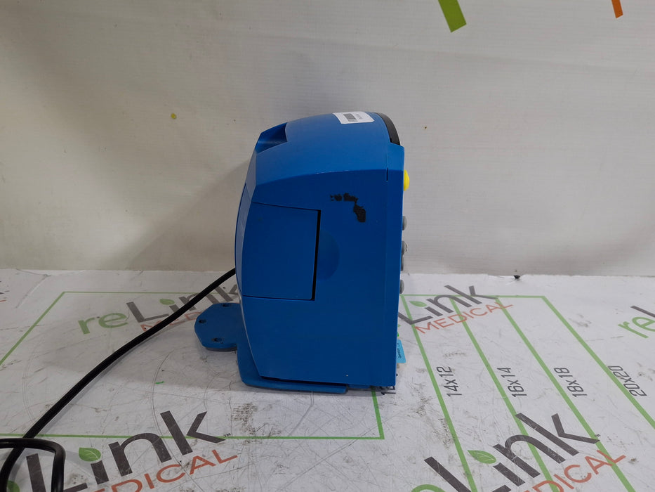 GE Healthcare Dinamap V100 - NIBP, SpO2, Temp Vital Signs Monitor