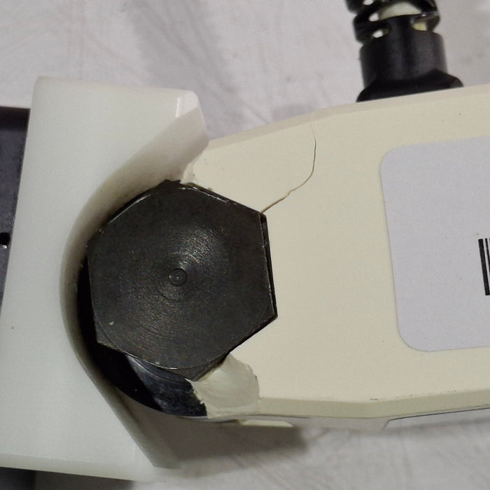 Wildman lighting Co Halux 50sx Exam light