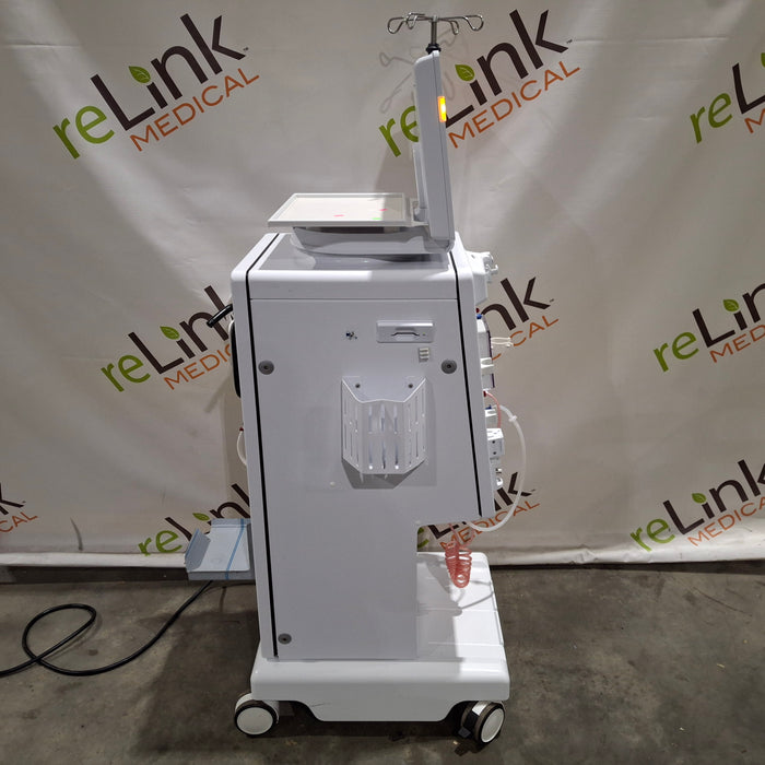 B. Braun Dialog Plus Hemodialysis Machine