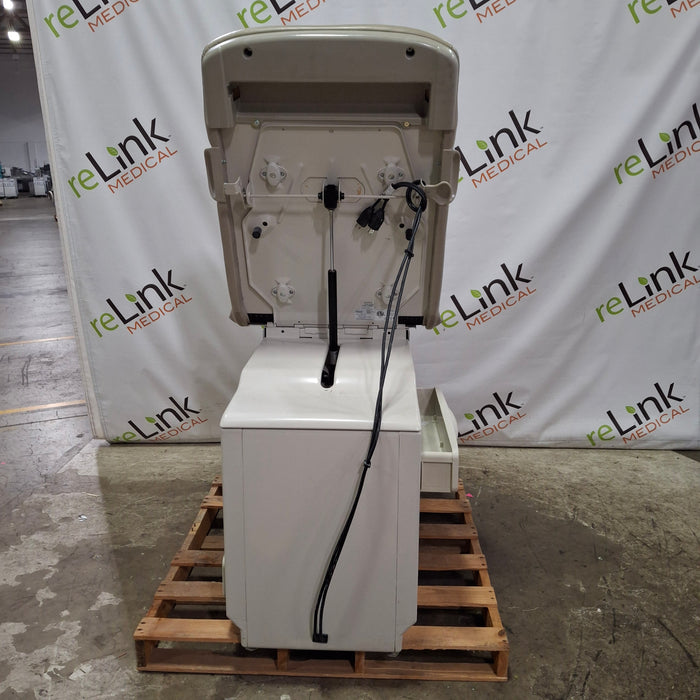 Midmark Ritter 204 Exam Table