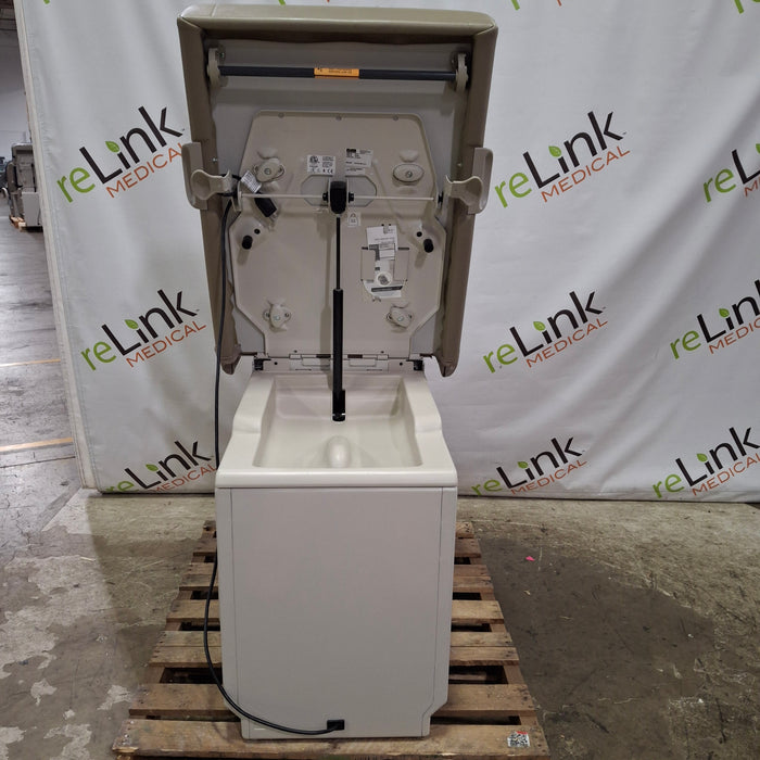 Midmark Ritter 204 Exam Table