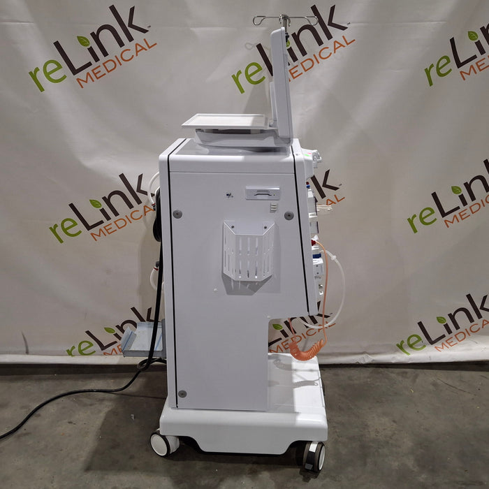 B. Braun Dialog Plus Hemodialysis Machine