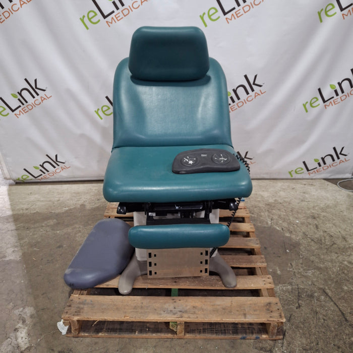 Midmark 230 Power Procedure Chair