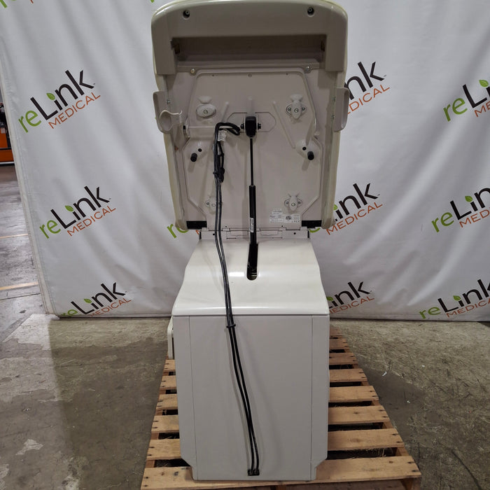 Midmark Ritter 204 Exam Table