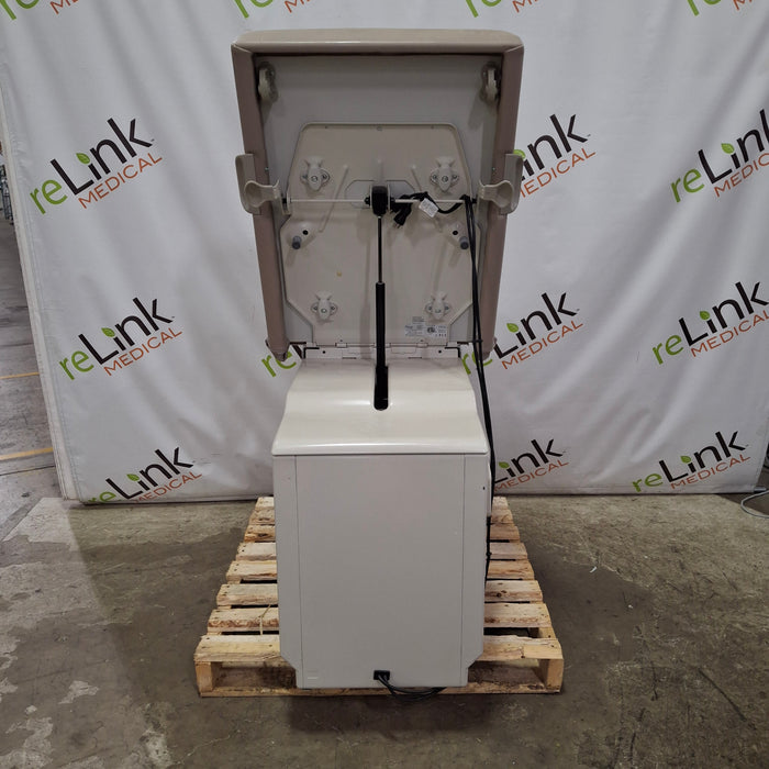 Midmark Ritter 204 Exam Table