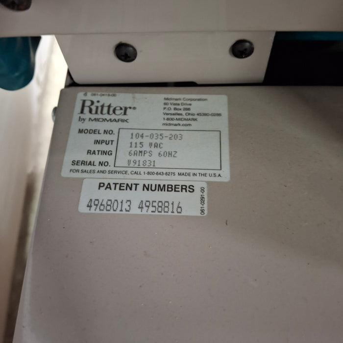 Midmark Ritter Model 104 Exam Table