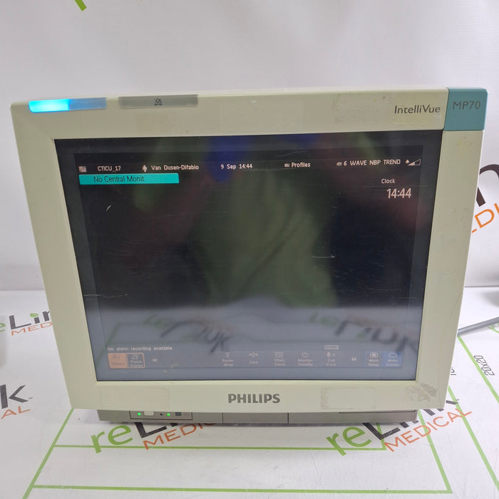 Philips IntelliVue MP70 Patient Monitor
