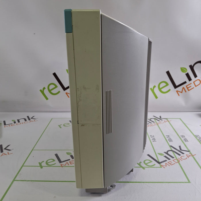 Philips IntelliVue MP70 Patient Monitor