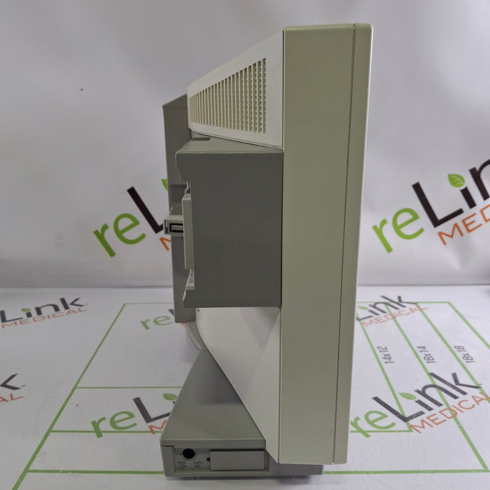 Philips IntelliVue MP70 Patient Monitor
