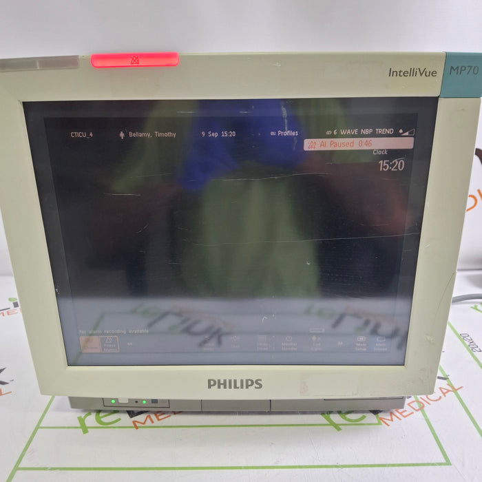 Philips IntelliVue MP70 Patient Monitor