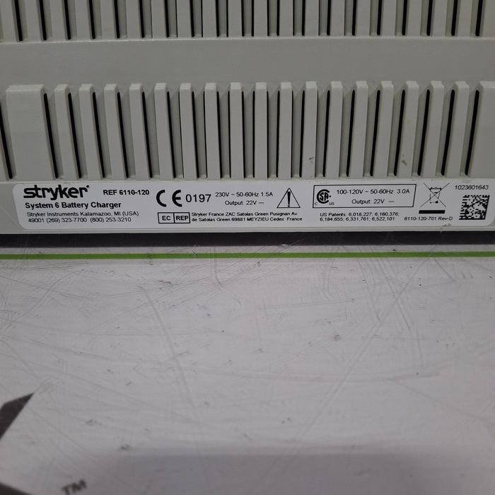 Stryker System 6 6110-120 Battery Charger