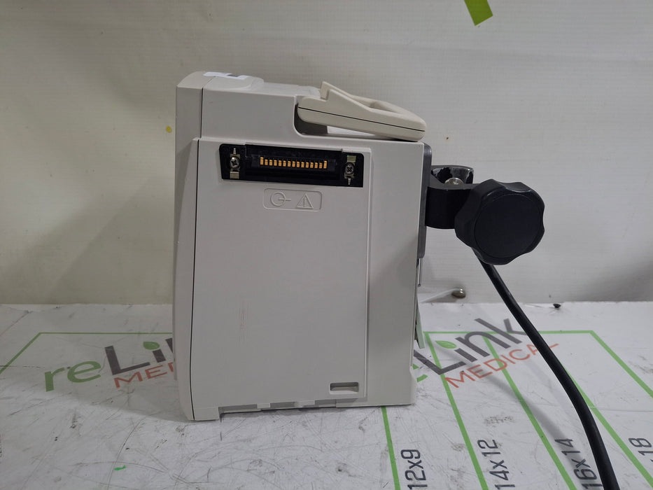CareFusion Alaris 8015 Large Screen POC Infusion Pump