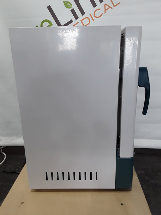 Vevor 303-00AB Incubator