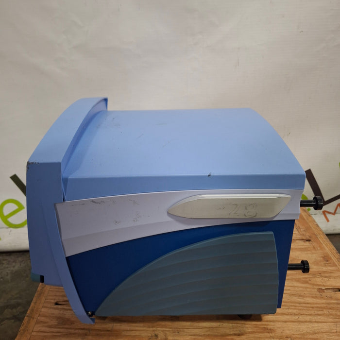 CareFusion Vela Ventilator