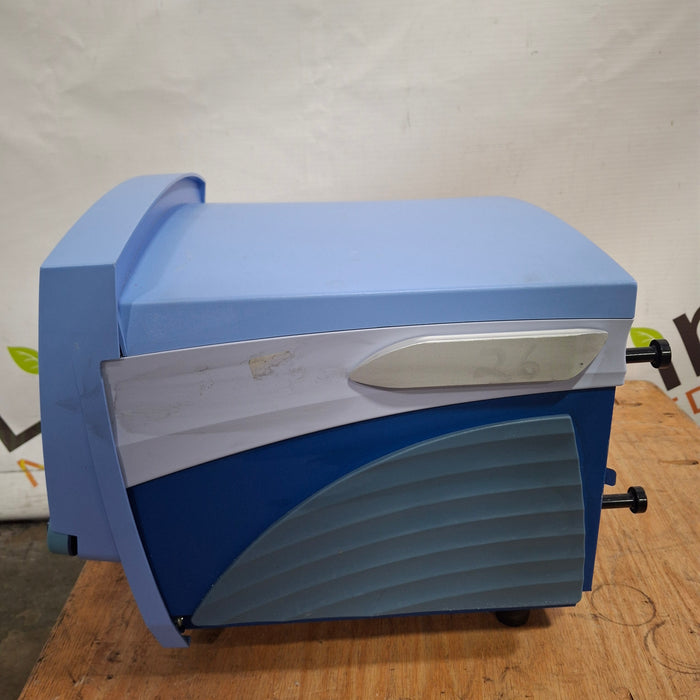 CareFusion Vela Ventilator