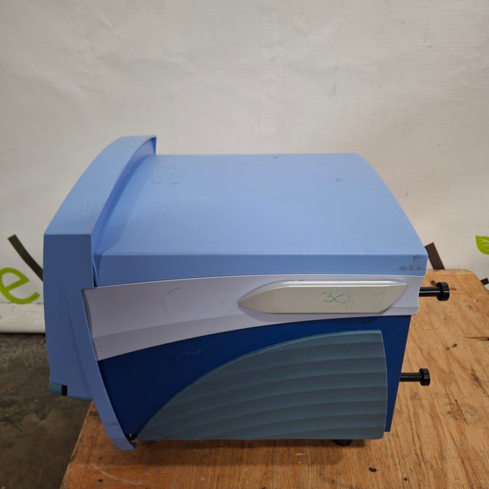 CareFusion Vela Ventilator