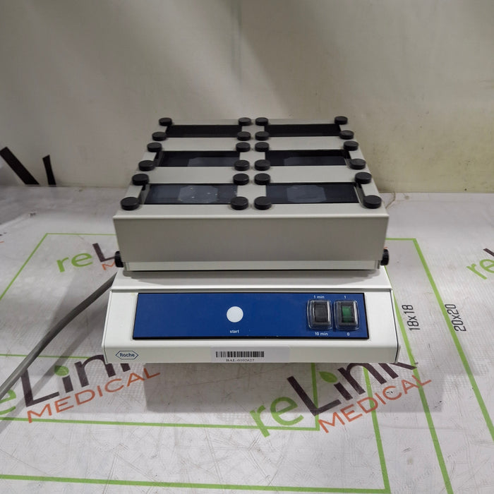 Roche Diagnostics Heidolph VibraMax 100 Vibrating Platform Shaker
