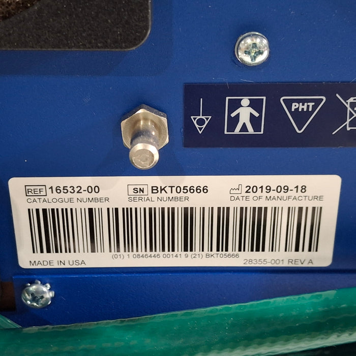 Viasys Healthcare Vela Ventilator