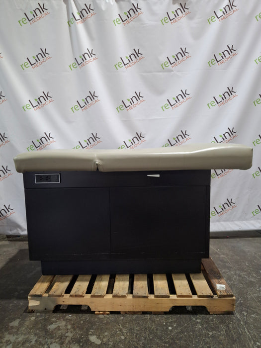 Midmark Ritter Model 104 Exam Table