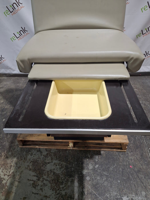 Midmark Ritter Model 104 Exam Table