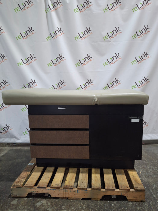 Midmark Ritter Model 104 Exam Table