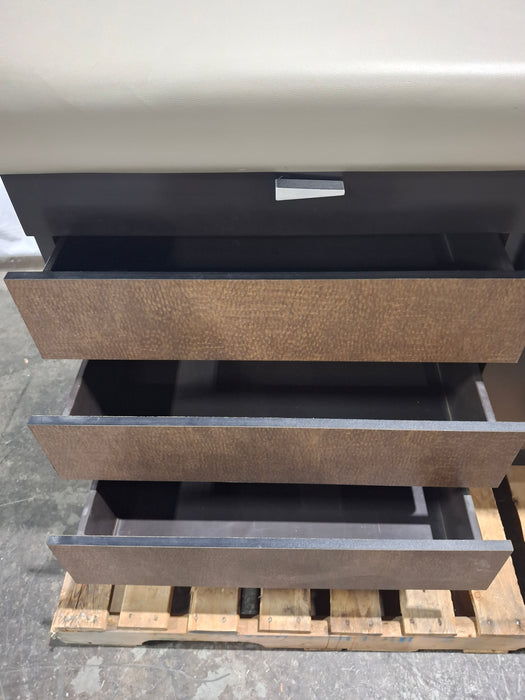 Midmark Ritter Model 104 Exam Table