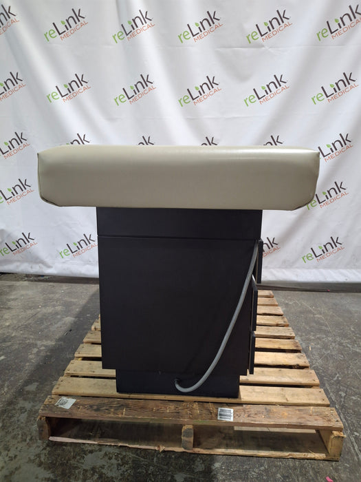 Midmark Ritter Model 104 Exam Table